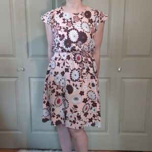 🌻Loft Peach Floral Print Petite Flowy Dress